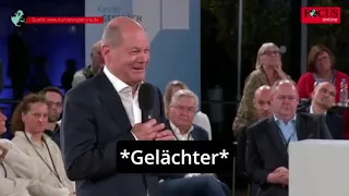 Olaf Scholz hat einen Lachflash