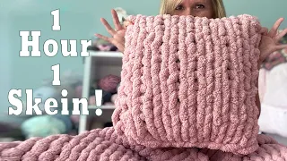 How to Finger Knit a Pillow- One Skein! (Washer and Dryer Safe)