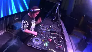 Dj Pammy13 @ Pioneer Lady Dj Championship thailand 2015 ( 1st )