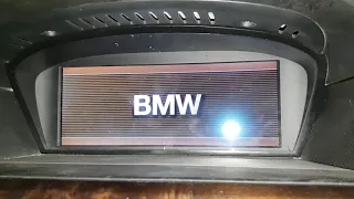 Bmw 530d display not working properly
