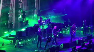 THE CURE - A FOREST WITH SIMON GALLUP BASS OUTRO - MADISON SQUARE GARDEN - NYC - JUNE 21, 2023