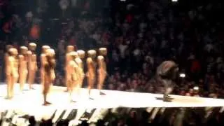 Kayne West "I am a God" Yeezus Tour 11/27/13