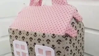 Sweet travelling fabric dollhouse bag