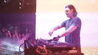 Mia Clubbing Present: AXWELL Special Guest DJ @ Mia Clubbing - 12/08/17