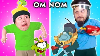 Super-Noms Vs Piranha Man | Parody of Om Nom's Story (Cut the Rope) | Woa Parody