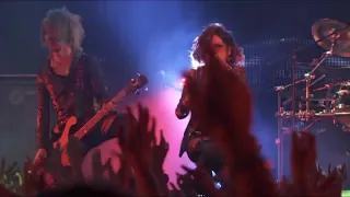 The GazettE- My Devil on the Bed(LIVE)