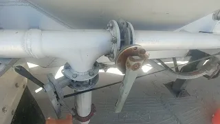 Unplugging a Pneumatic Tanker by Reversing the Flow(Sucking it Back). Blow Baby Blow