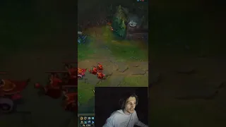 xQc flames Dota players while playing a League game #Shorts