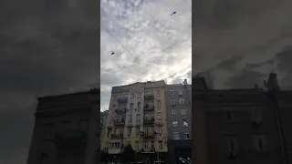 прохід над Хрещатиком Аіrbus helicopters . парад 2021. Київ. 30 років