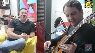 O charme do violão pelas mãos talentosas de Celso Faria