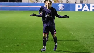Le but magnifique de Ismaël Gharbi contre Le Havre (21/11/2021)