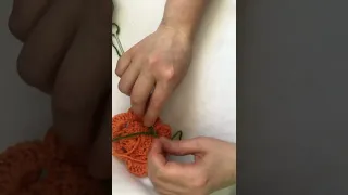 How to crochet through chains