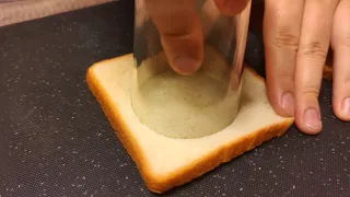 If you have one glass at home, you can make this breakfast only in 5 minutes❗ Only 2 ingredients!🥚🍞