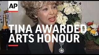 FRANCE: PARIS: US SINGER TINA TURNER AWARDED ARTS HONOUR