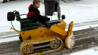 Ivan's Struck mini dozer