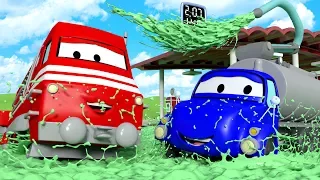 Troy The Train and Tyson the Tanker in Car City | Cars & Trucks cartoon for children