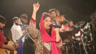 Tehmina tariq live worship in Lahore at barkat tv 20 -9-2018