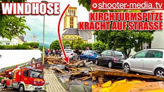 🌪  WINDHOSE - KIRCHTURMSPITZE KRACHT auf WOHNSTRASSE  🌪 | 🚒  Feuerwehr im Dauereinsatz  🚒