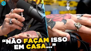 ATRAVESSANDO A MÃO COM AGULHA 😱 (saiu sangueeee mano)