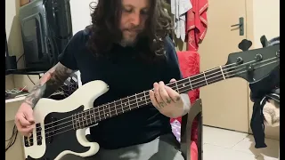 Nirvana - Serve The Servants (Bass Cover)