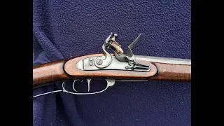 Southern Mountain Flintlock - Carolina Style Longrifle.  32 cal "squirrel" rifle.