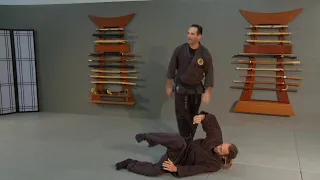 Kubi Nage (Neck Throw).