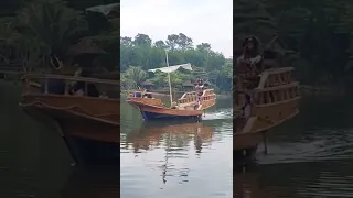 Pirates / Bajak Laut