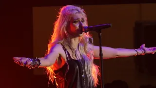 The Pretty Reckless - Make Me Wanna Die - Live HD (Giant Center 2022)