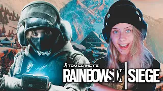 FIRST TIME PLAYING Rainbow Six: Siege!!! I AM PROFESSIONAL not rly lol