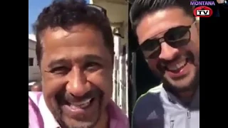 ملك الراي شاب خالد يبعث برسالة للشاب بلال موفق من الحي الذي كان يعيش فيه المرحوم حسني