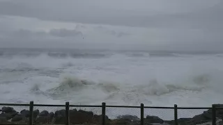 2018 HUGE WAVES Oregon Coast.