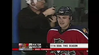 Viktor Kozlov scores two goals within 7 seconds vs Canadiens (10 feb 2004)