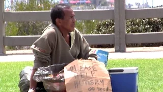 This Man Acts Homeless To Test People's Honesty!