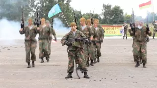 Day of airborne forces. Video with spectacular performances of paratroopers.