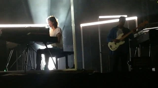 Charlotte Gainsbourg "Runaway" (Kanye West cover) live Off Festival 2018, Poland