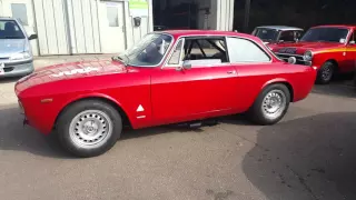 Alfa Romeo GT Junior exhaust test.