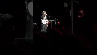 @EdSheeran PARTING GLASS Accor Arena Paris 2-4-2023