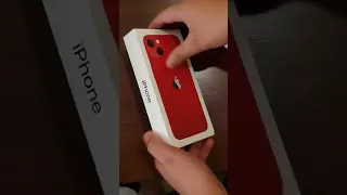 iPhone 13’product red unboxing asmr