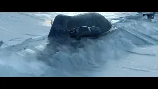 Гонки с подводной лодкой. Лысый взрывает подводную лодку   Форсаж 8 The Fate of the Furious