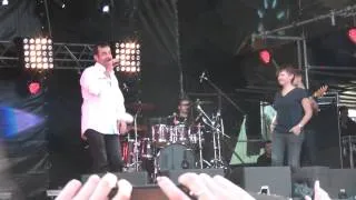 Ночные Снайперы & Дмитрий Певцов "Ты дарила мне розы" - RED ROCKS Чита (01.06.2013)