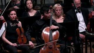 Guillaume Wang Wins with Shostakovich Cello Concerto No 1