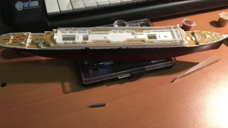 Making the Revell Titanic 1:700 (Bouwpakket)