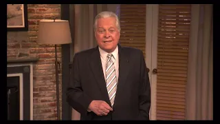 Robert Osborne intro to Marlowe (1969) 20140114