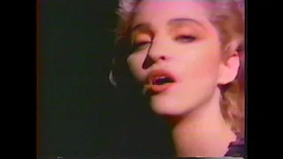 Madonna – NBC Channel 5 News report on Blond Ambition World Tour in Chicago, IL