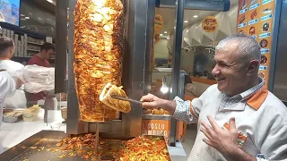 Legendary turkish doner kebab in taksim square/ turkish best street food 😋