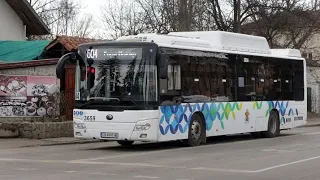 В автобус 604 (3016).От спирка Блок 155 до езерото.