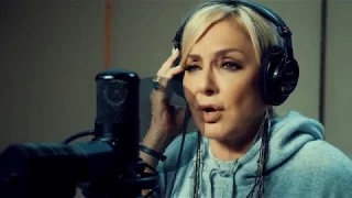 Googoosh - Mosalase Khatereha Official Music Video