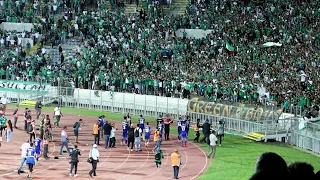 شاهد كيف شجعت جماهير الرجاء لاعبي هلال القدس و هتفت لفلسطين طوال المباراة