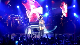 Rihanna 777 tour in Paris - Man Down, Only Girl, Don´t stop the music, S&M