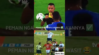 pemain ngasih kartu wasit wkwk#ShortsBola